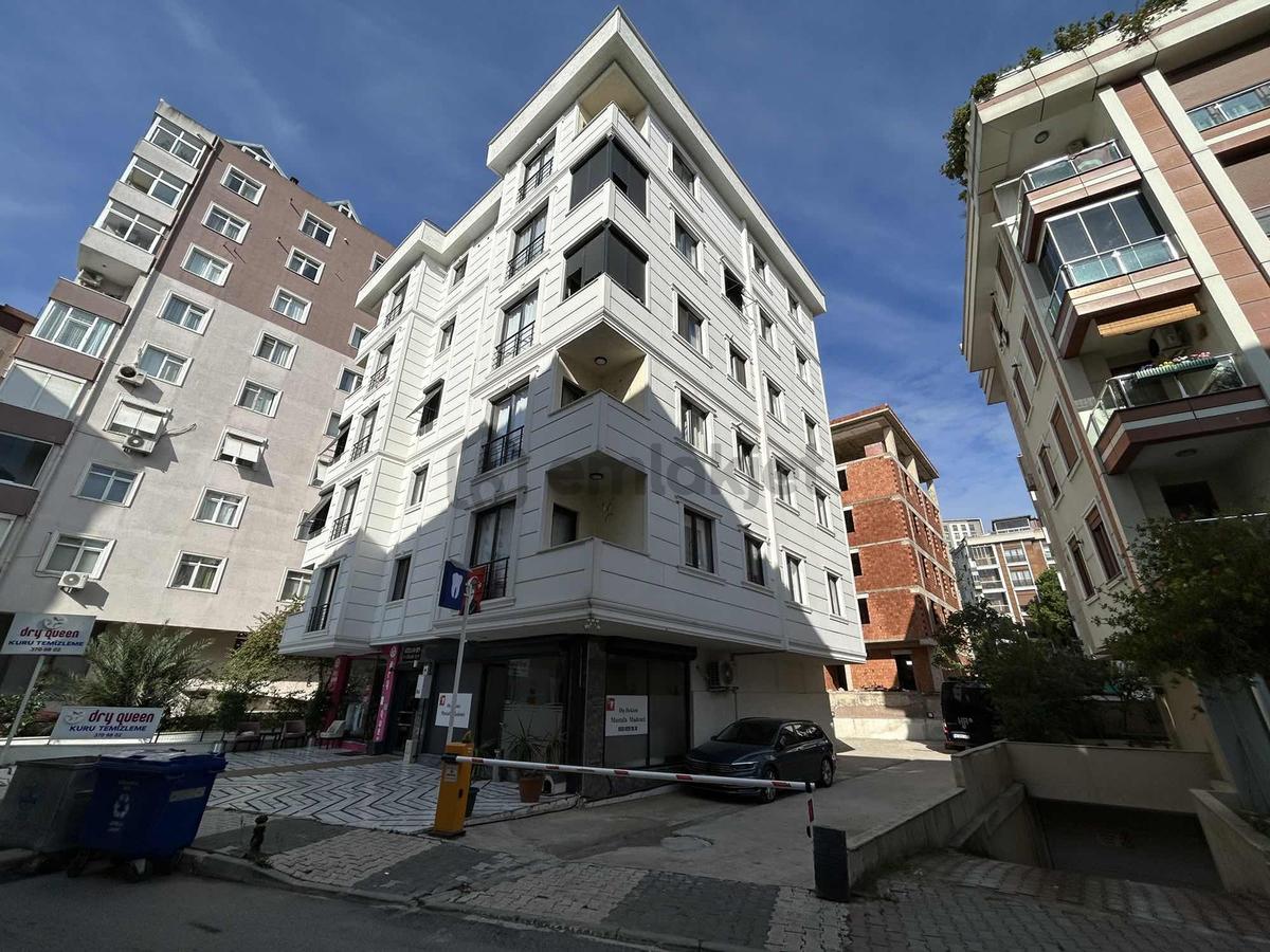Oben'den Feyzullah'ta Genç Binada Otoparklı 2+1 60 M² Net
