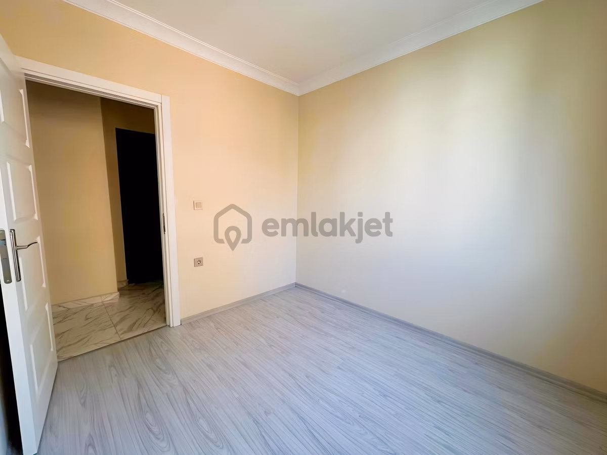 Oben'den Feyzullah'ta 2022 Yapımı Otoparklı 2+1 60 M² Net - 12