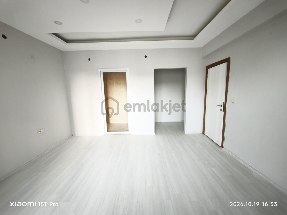 Bostan Başında Satılık 3+1 Daire - 11