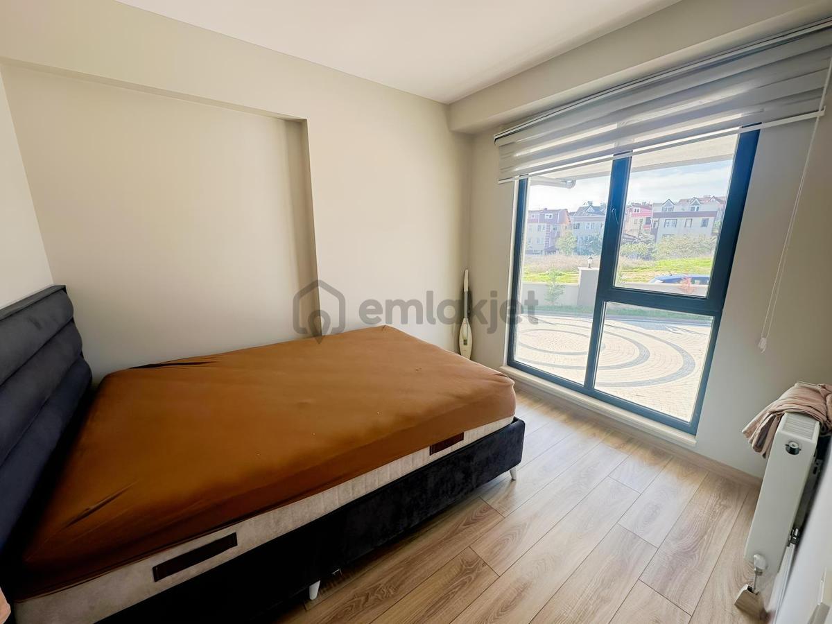 Redstone'dan Kervancı Koru 8'de Full Eşyalı Satılık 1+1 Daire - 6