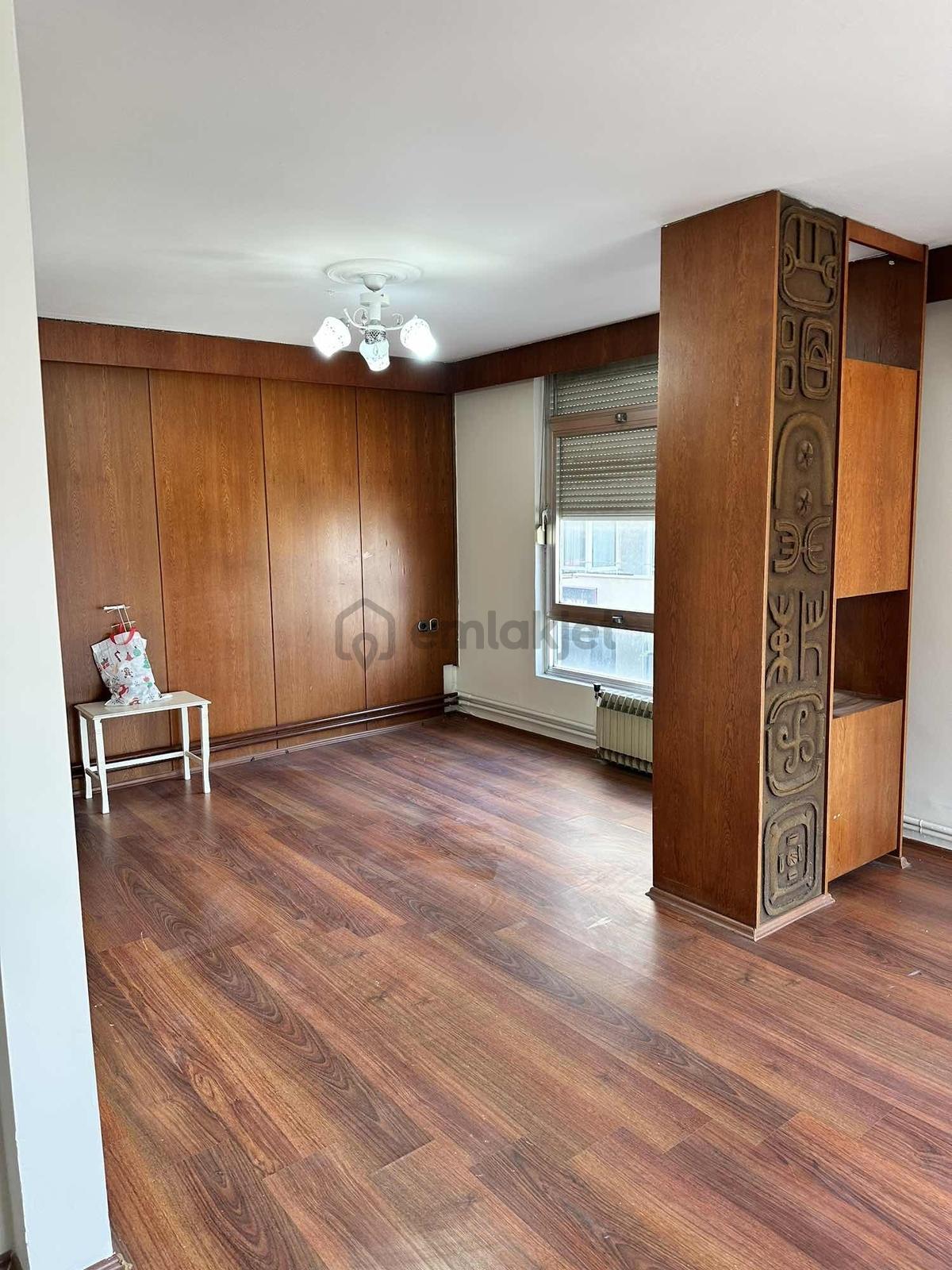 Karşıyaka Kiralık Yalı Dairesi - 23