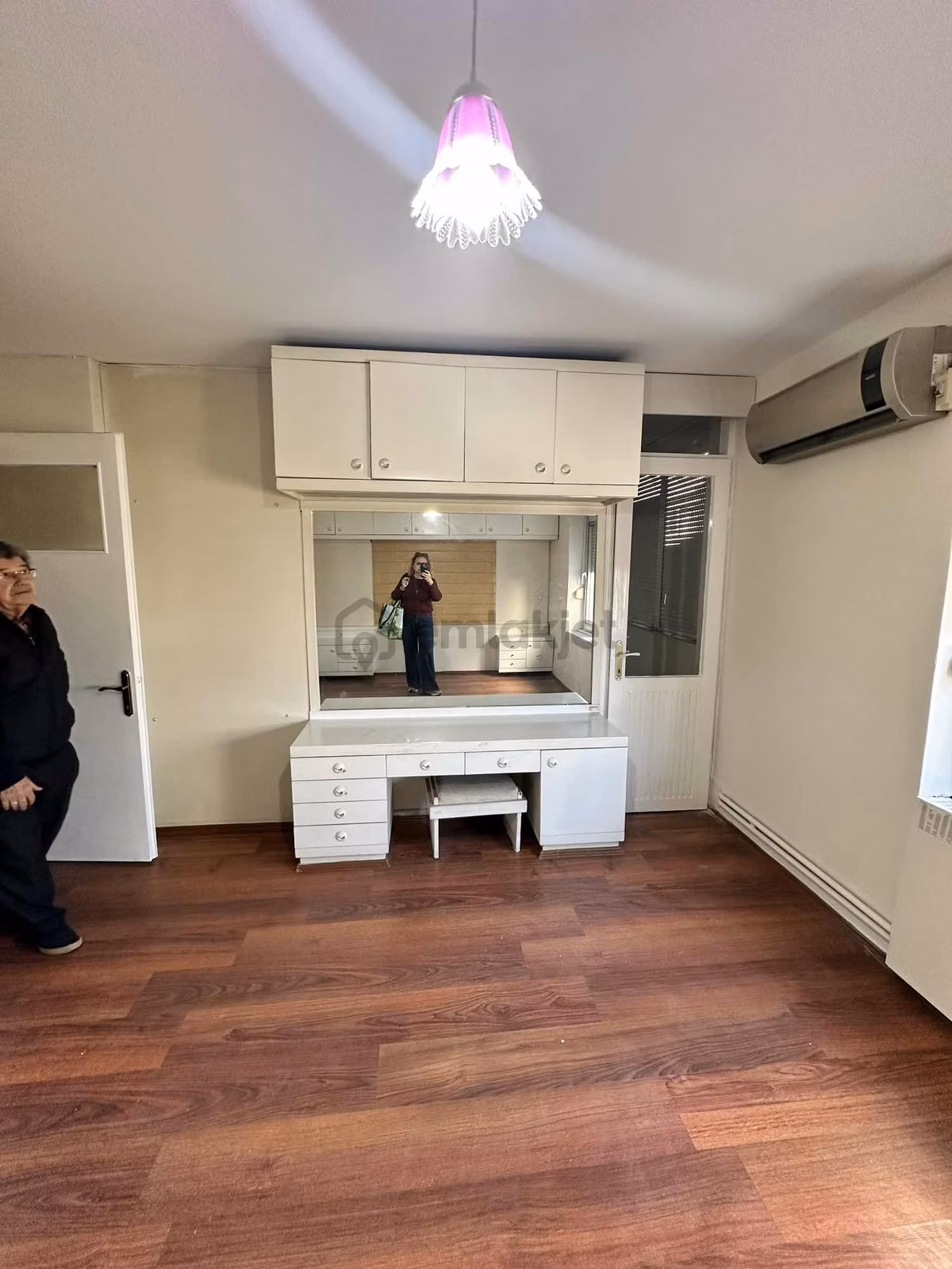 Karşıyaka Kiralık Yalı Dairesi - 13