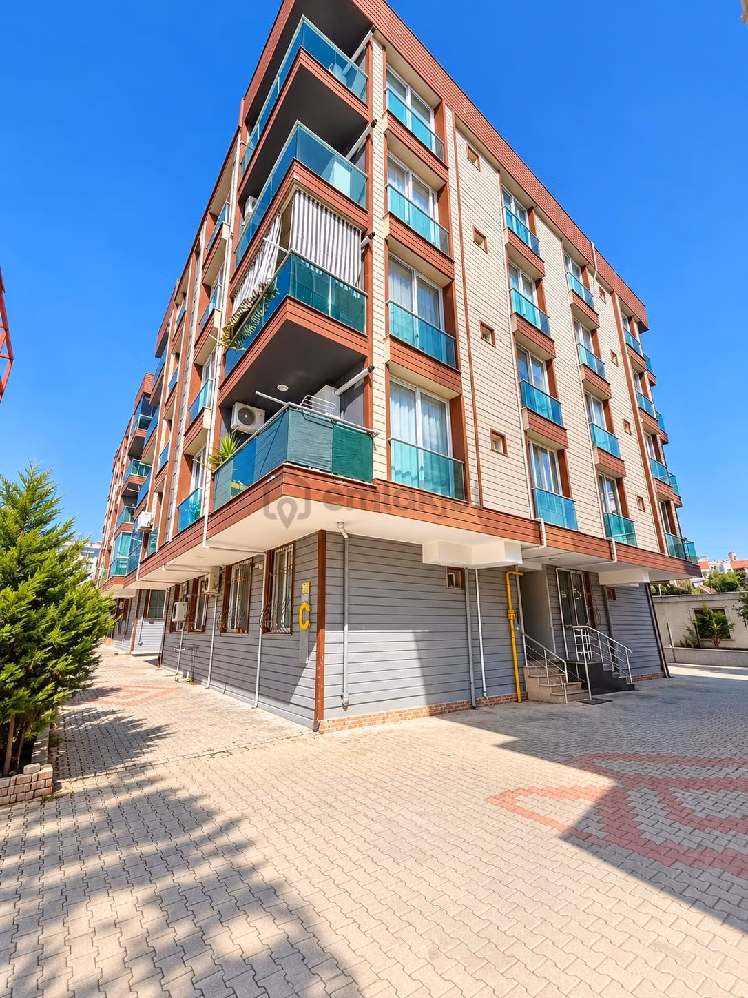 Remax Palm'den Akkent Mah.'de 2+1 Amerikan Mutfak Satılık - 2