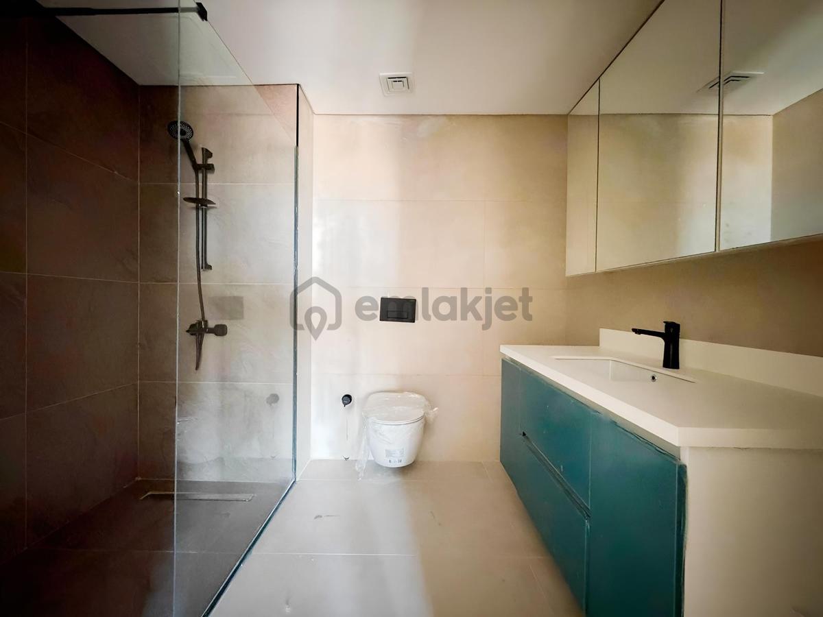 Kadıköy Emlakkonut 20.katşerefiyeli E5 Manzara Kiralık 3+1 Daire - 13