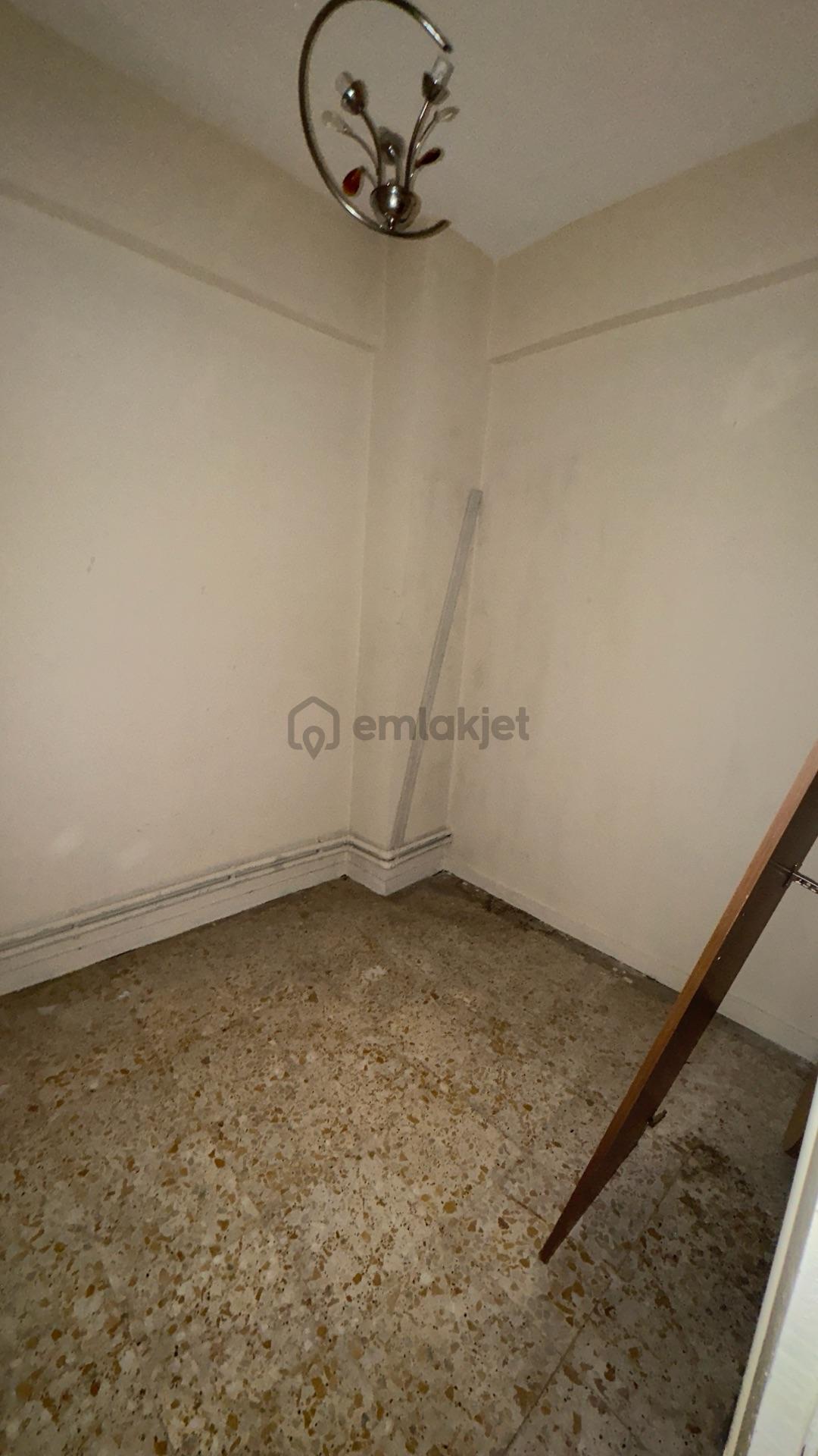 Yenişehir Mahallesinde 3+1 Kiralık Daire - 13