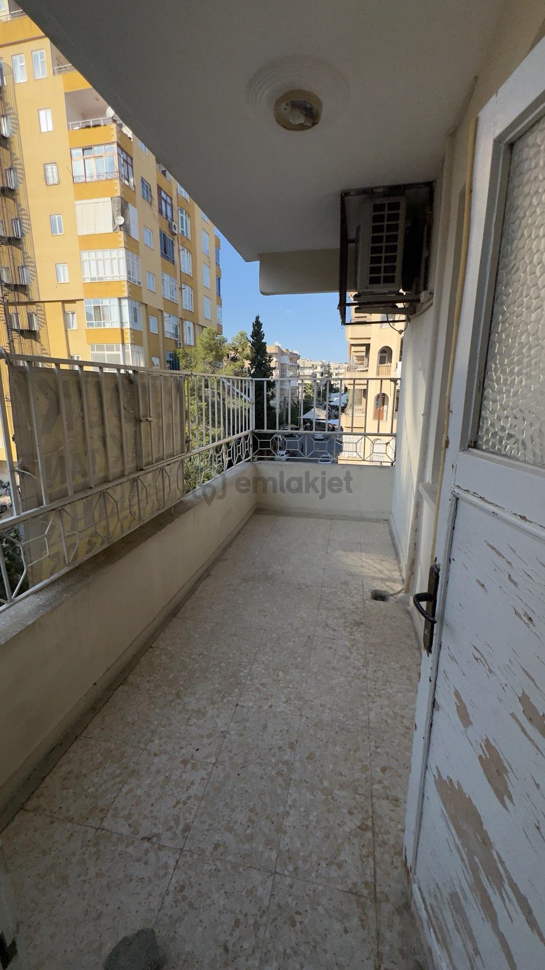 Yenişehir Mahallesinde 3+1 Kiralık Daire - 11