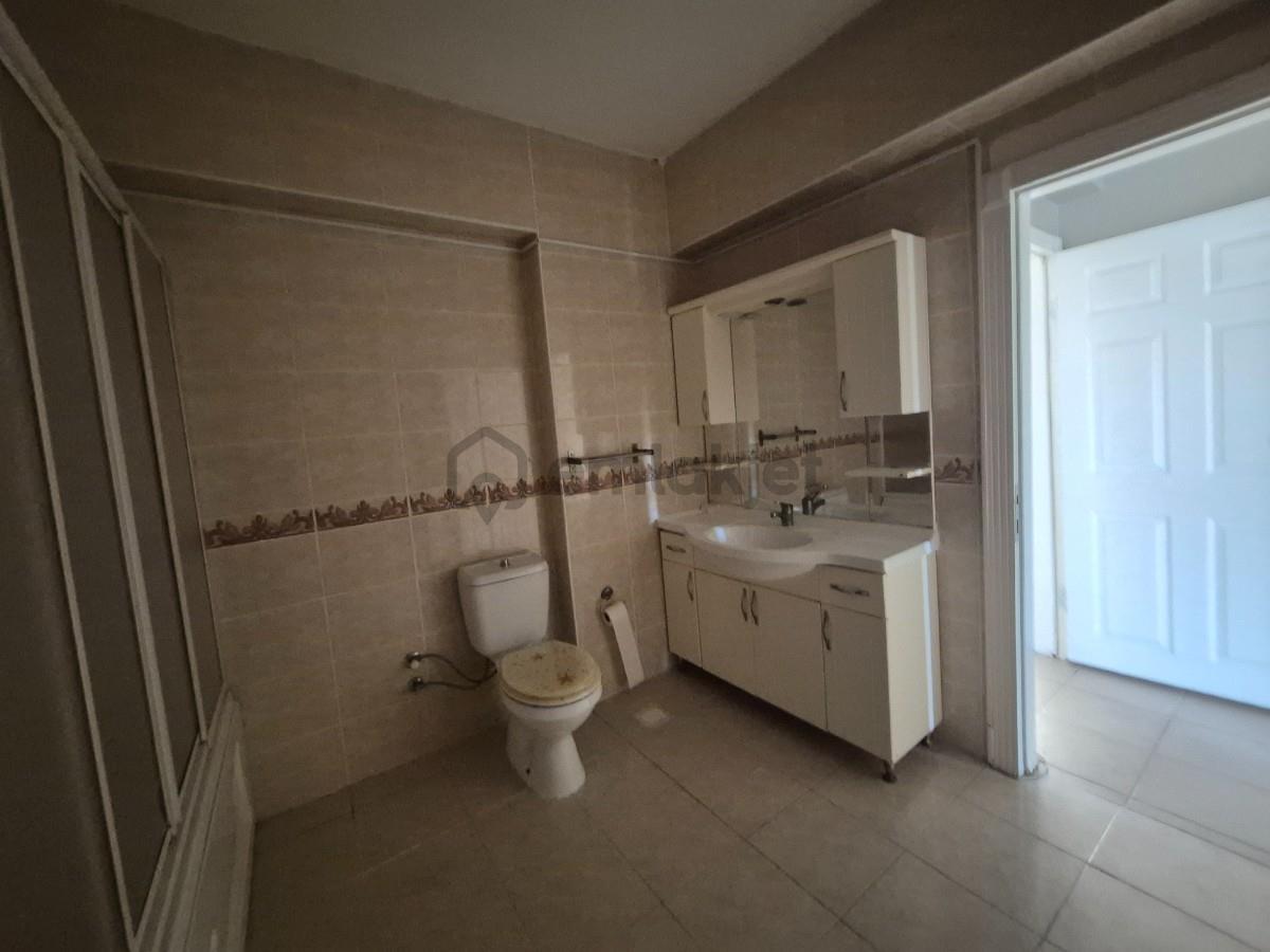 Yaşamkent İnan Sitesinde Ebeveyn Banyolu 3+1 Kiralık Daire - 18