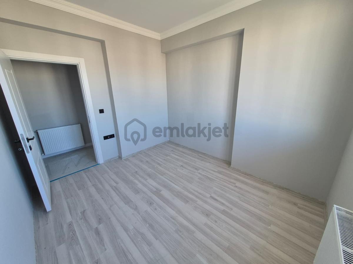 İlkadım Tepecik'te Manzaralı Sıfır 2+1 Satılık Daire - 14