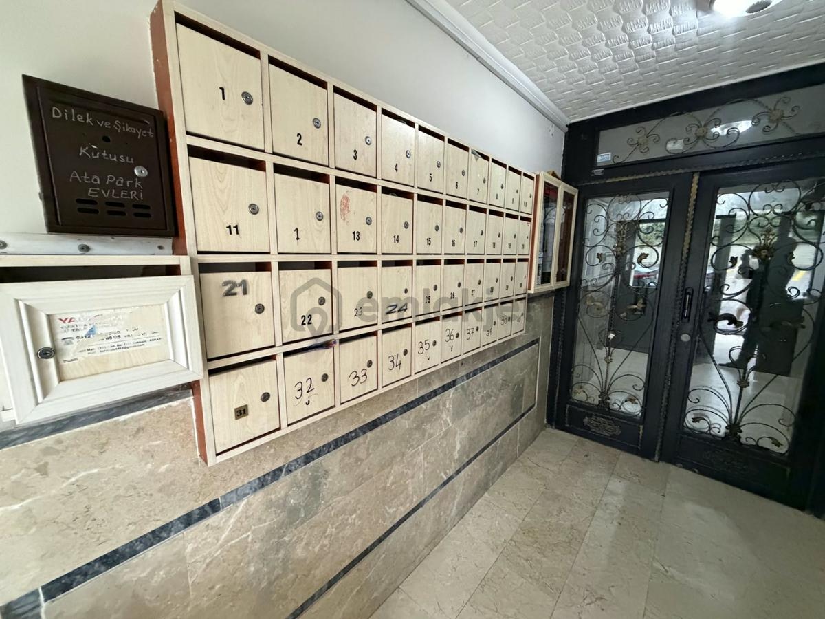 Ata Park Sitesi'nde 3+1 Geniş Ve Ferah Satılık Daire - 2