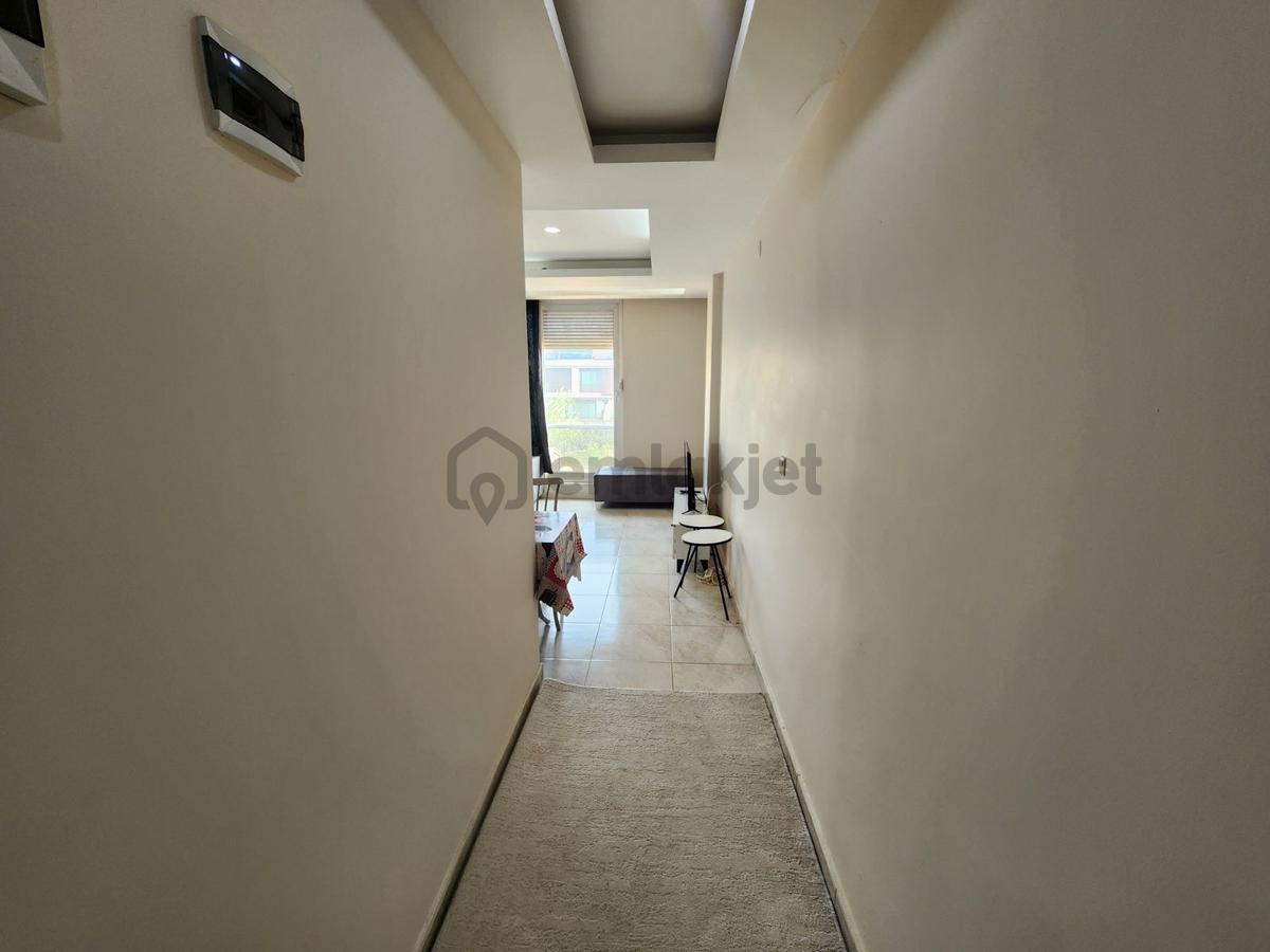 Lara Turizm Yolu Yakını Katta 1+1 Eşyalı Kiralık - 7