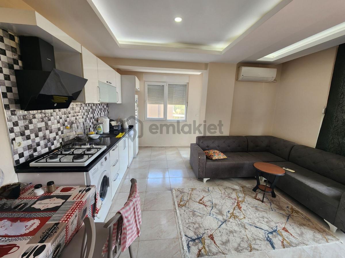 Lara Turizm Yolu Yakını Katta 1+1 Eşyalı Kiralık - 9