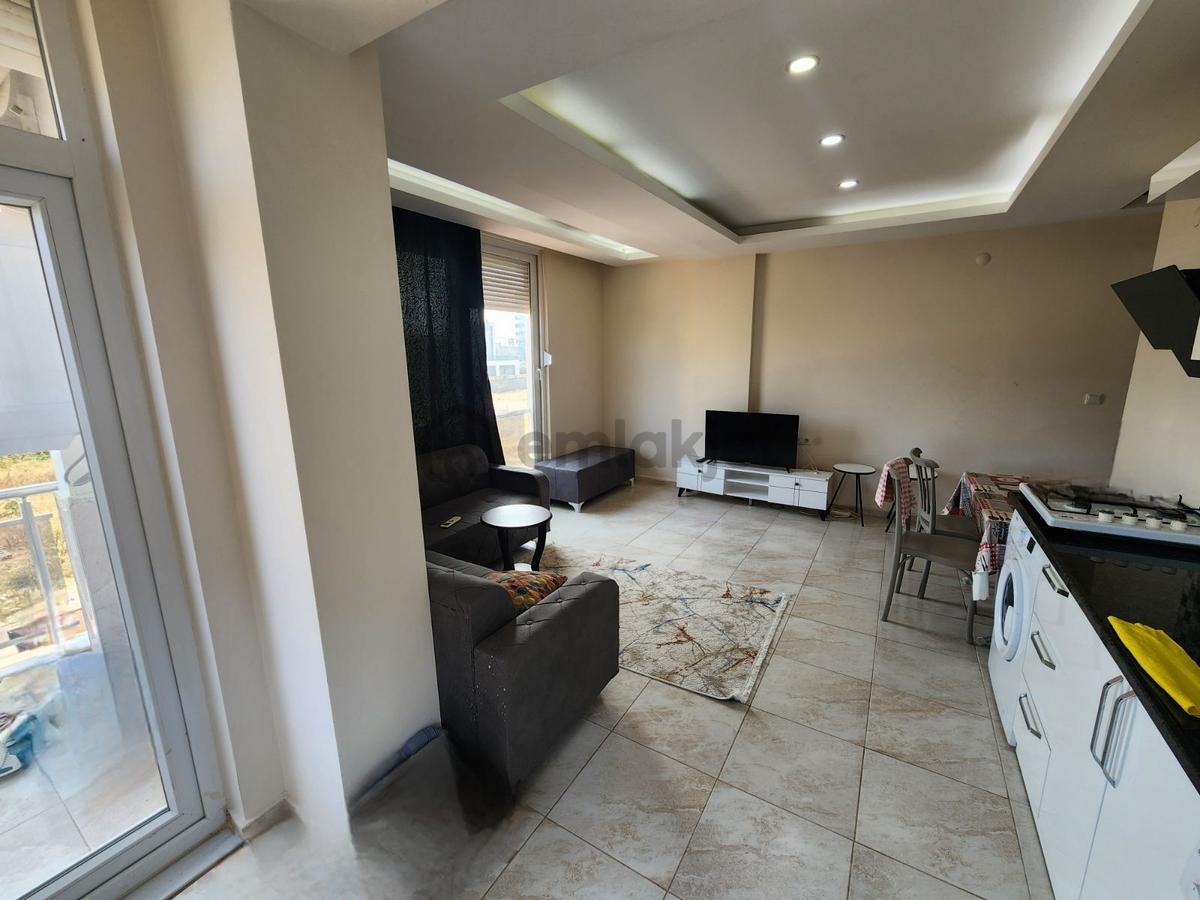 Lara Turizm Yolu Yakını Katta 1+1 Eşyalı Kiralık - 11