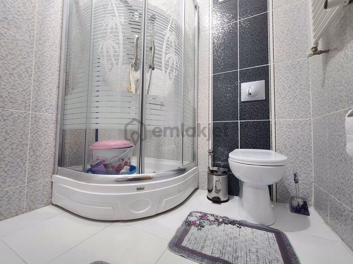 Panorama Topkapı Evleri’nde Deniz Manzaralı, Yüksek Şerefiyeli Kiralık 2+1 Daire! - 13