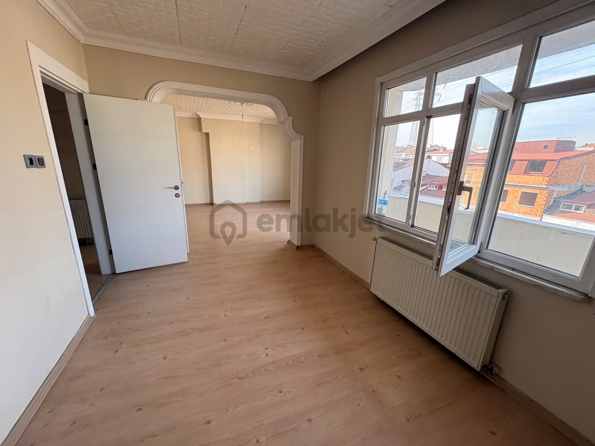 Kiralık 3+1 Süper Konumda 5.kat Daire - 4