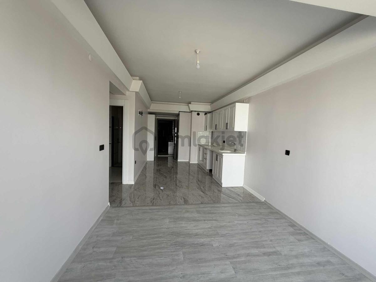 Kiralık 4+0 Daire Şehir Hastanesi Karşısı! - 8