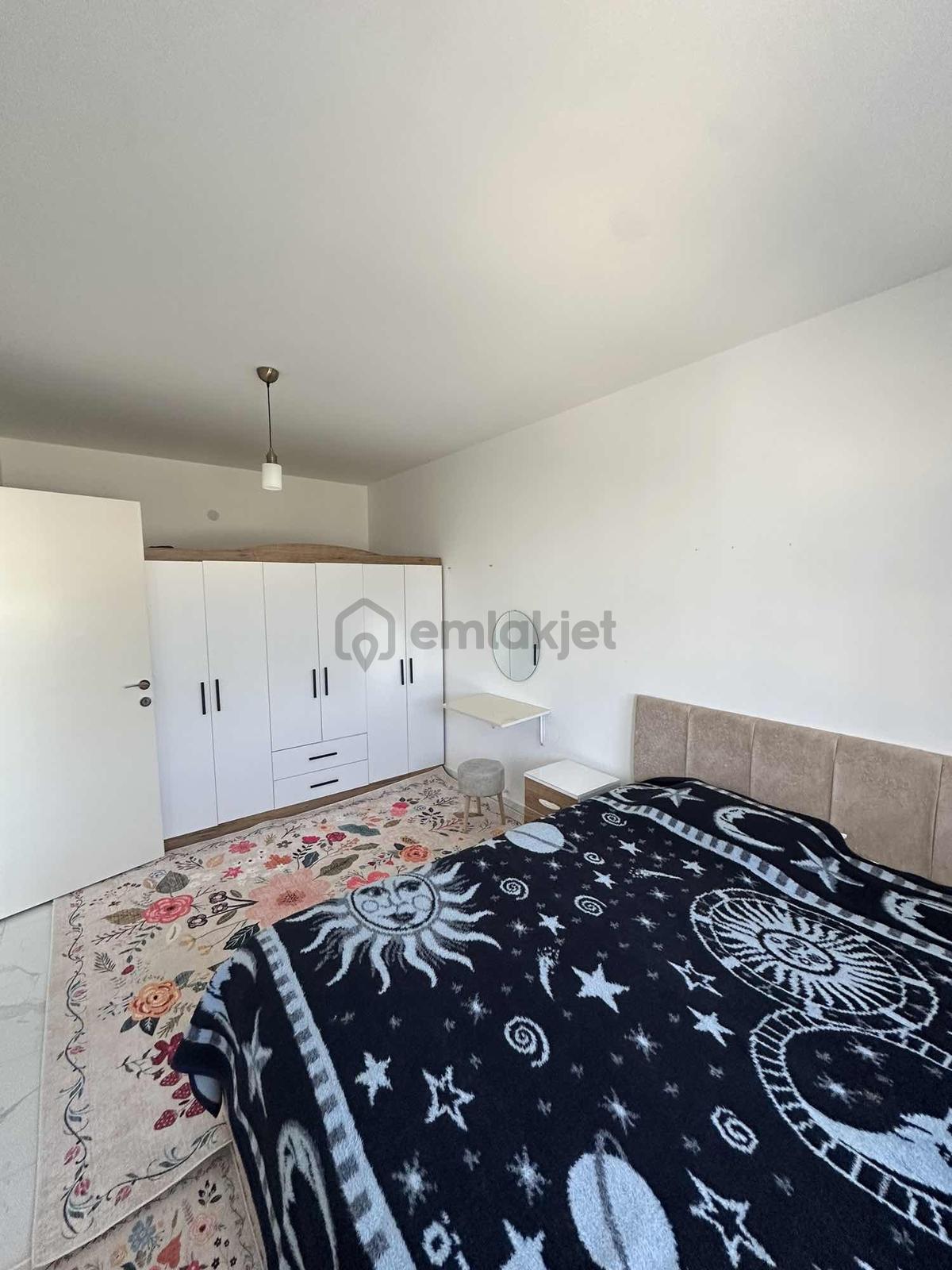 Merkeze Yakın Eşyalı 1+1 Kiralık Daire - 12