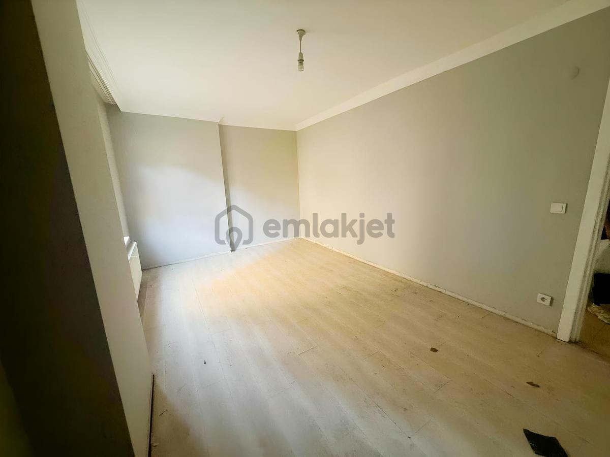 Başar Caddesi'nde Kiralık Genış 2+1 Daire - 12