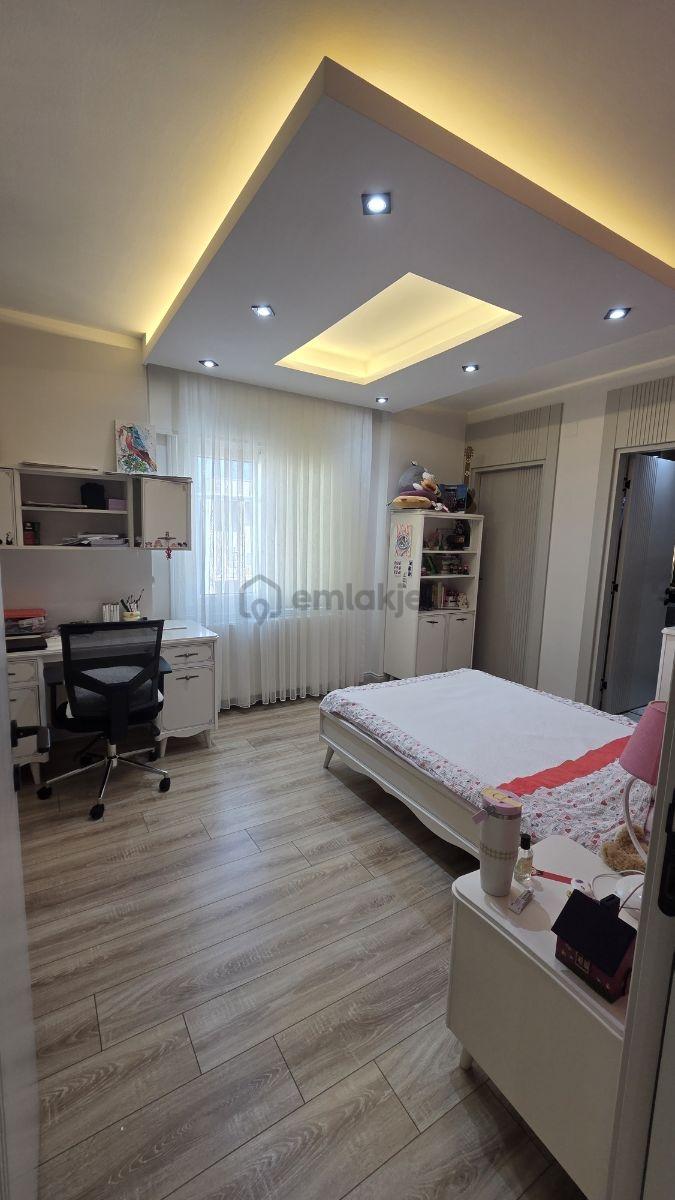 Mersin Yenişehir Limonluk Mah 5+1 Daire - 16