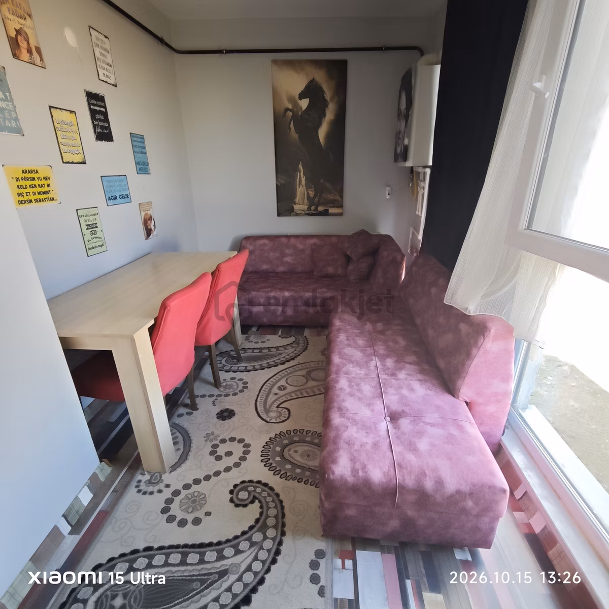 Üniversite Yolu Üzeri Eşyalı 1+1 Daire