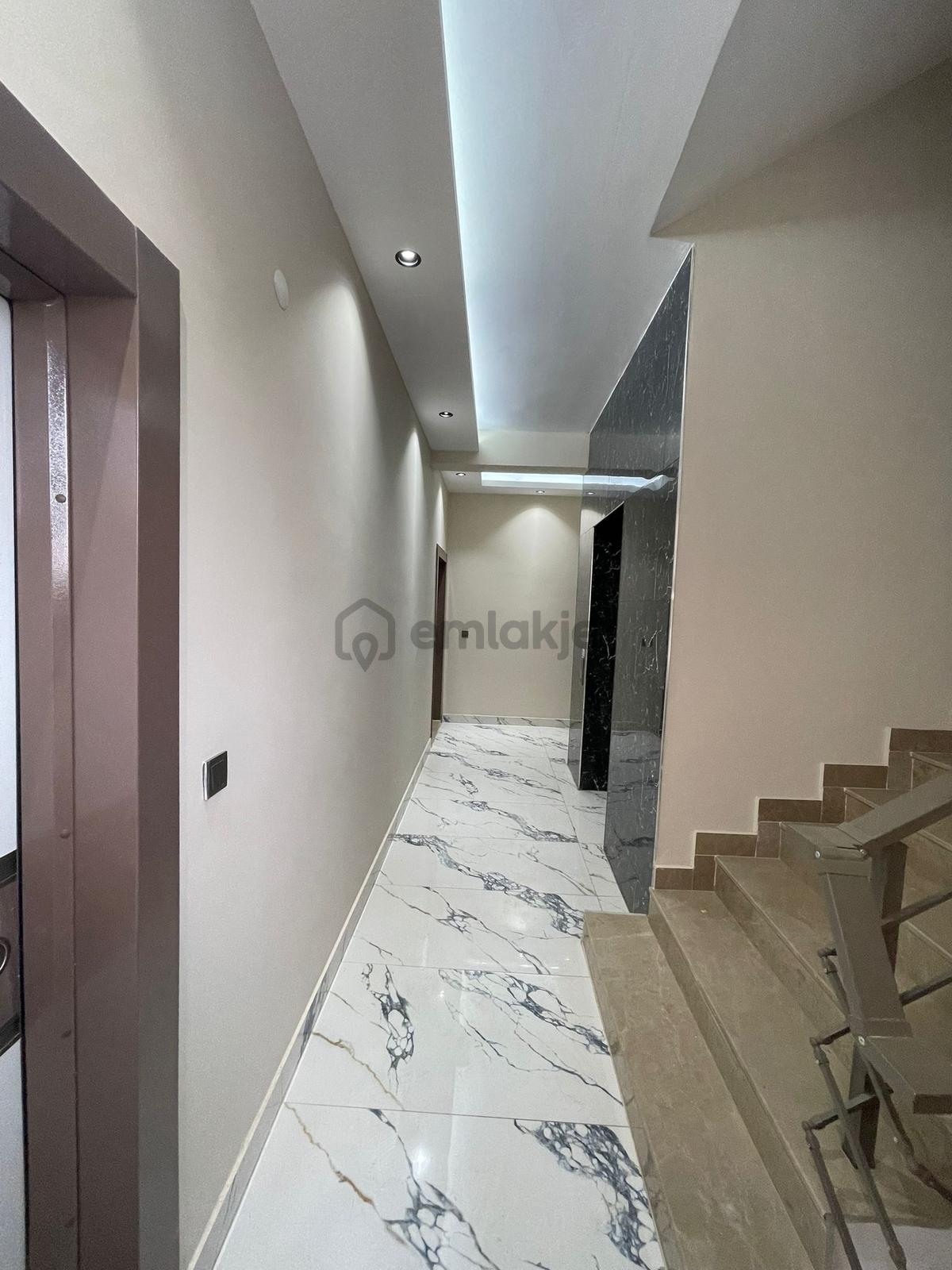 Lüks Yapım Arakat 2+1 Satılık Daire - 25