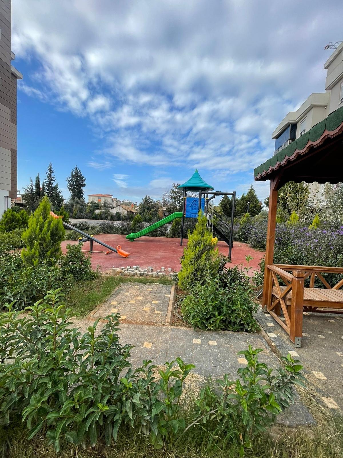 Lüks Yapım Arakat 2+1 Satılık Daire - 5