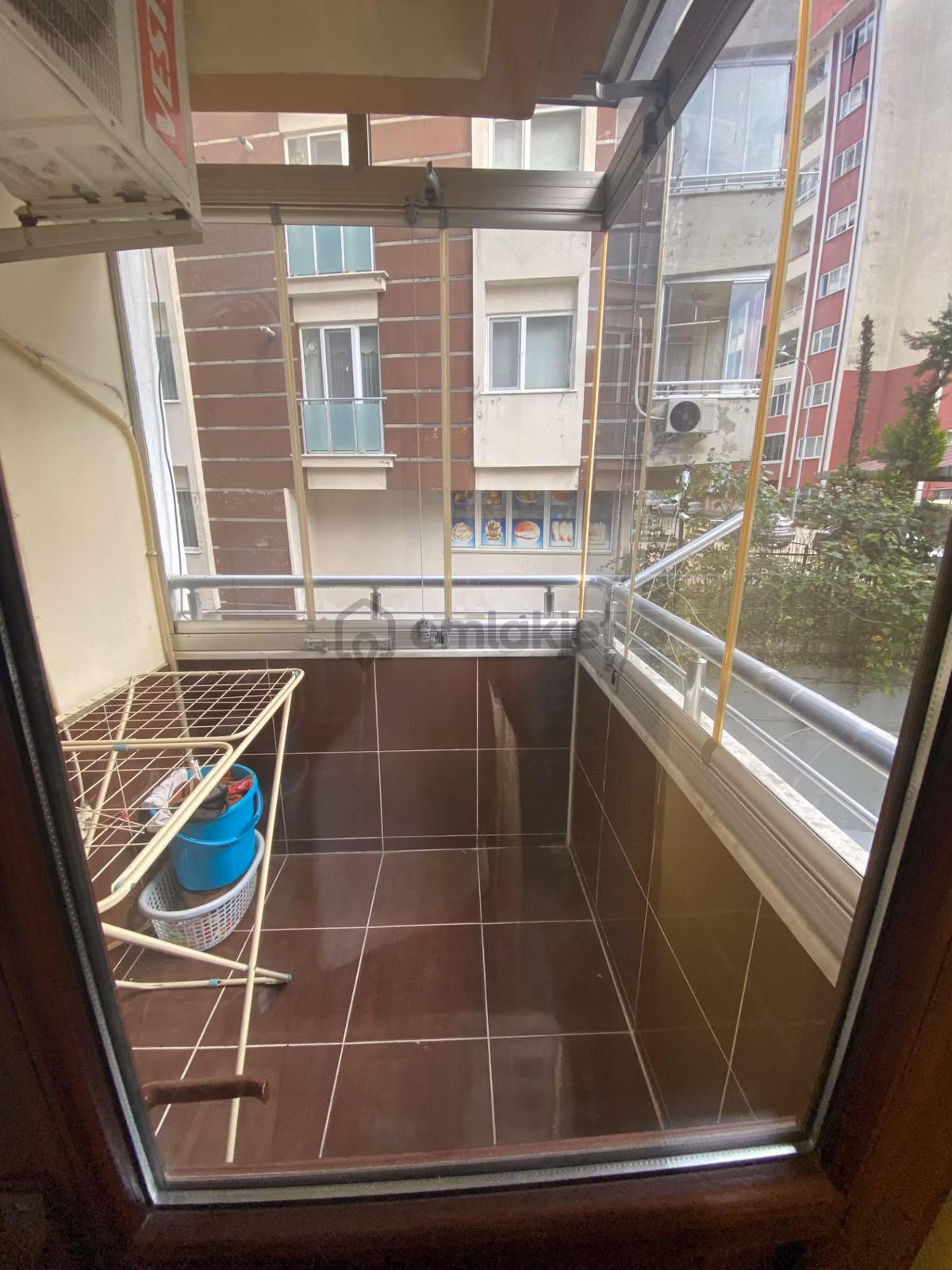 Rize Merkez Gülbaharda 1.kat-150.m²-3+1-satılık - 2