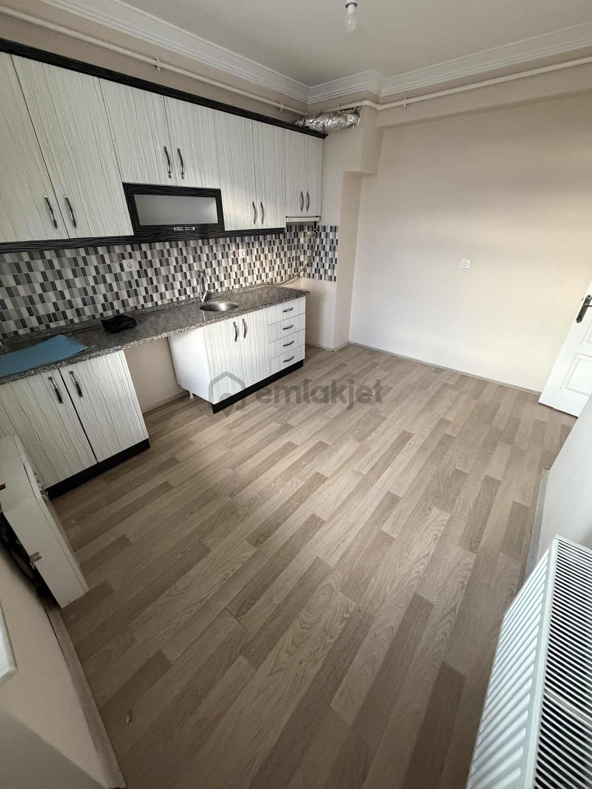 Ed-71 Evler Mahallesi Kafkas Cad. Yanı Kiralık Daire - 5