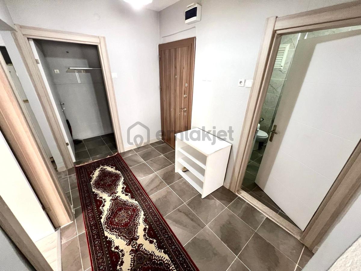 Referans'tan Akçay Merkez'de Denize 100 Mt Ön Cephe 2+1 Daire - 24