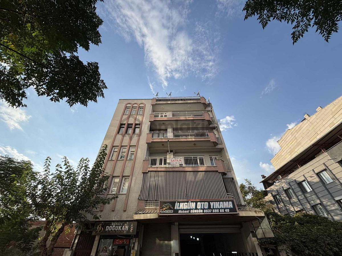 Salihli Satılık 4+1 Daire Acısu Caddesi