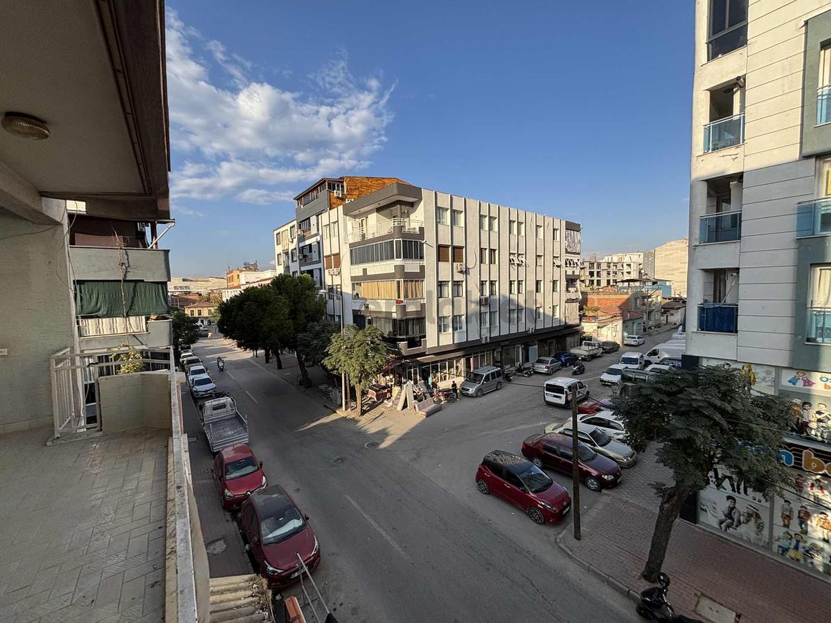 Salihli Satılık 4+1 Daire Acısu Caddesi - 17