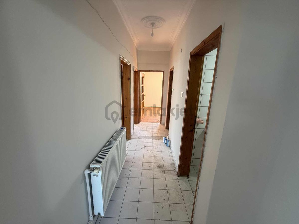 Osmaniye Mahallesinde Doğalgazlı 3+1 Kiralık Daire - 14