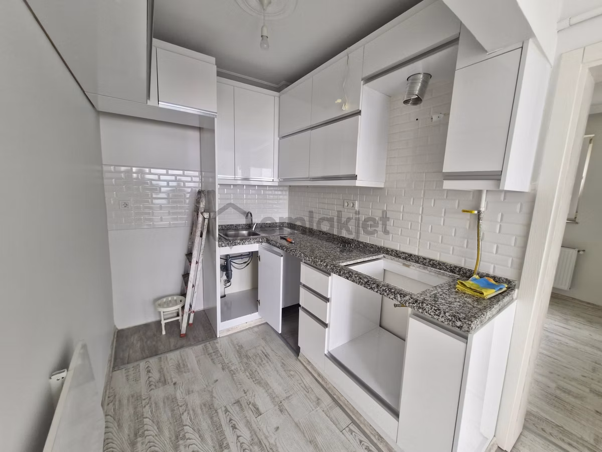 Bursa Osmangazi Muradiye Kiralık Ara Kat Daire - 13