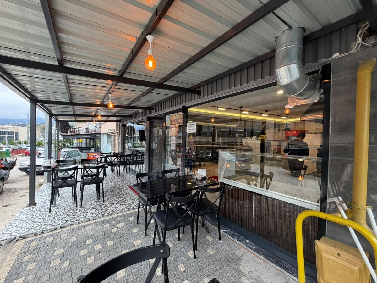 Delta'dan Eğitim Araştırma Hastanesi Karşısı Devren Kiralık Cafe - 7