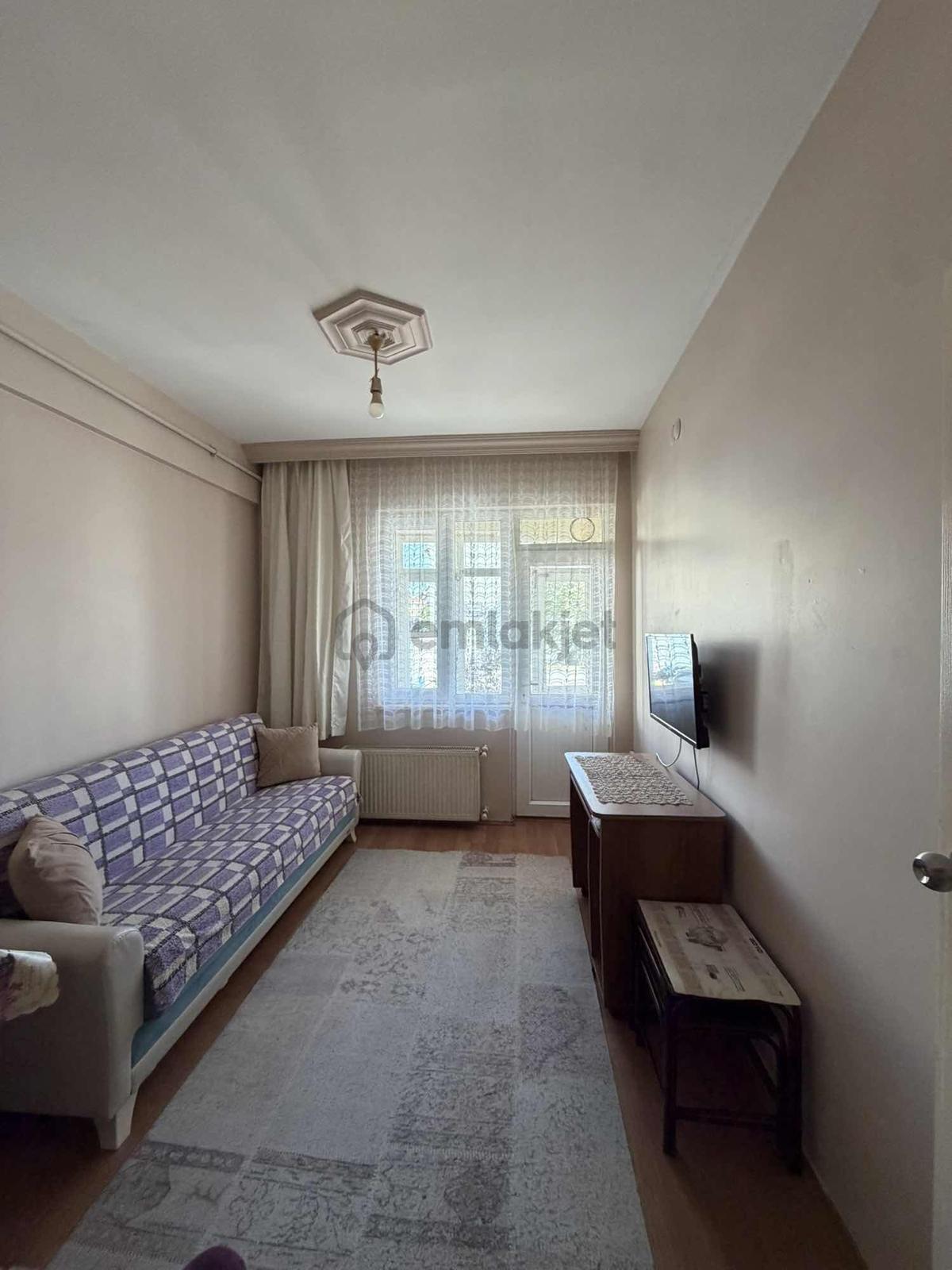 Akademi'den Espark Yakını Balkonlu Eşyalı Kiralık 1+1 - 5