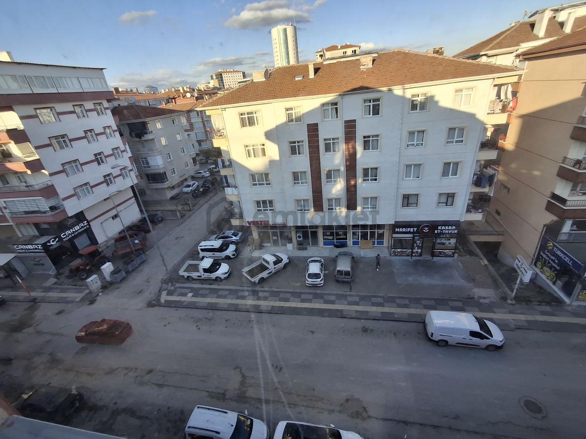 Kısmet Emlak'tan Merkezde 3+1 Daire - 18