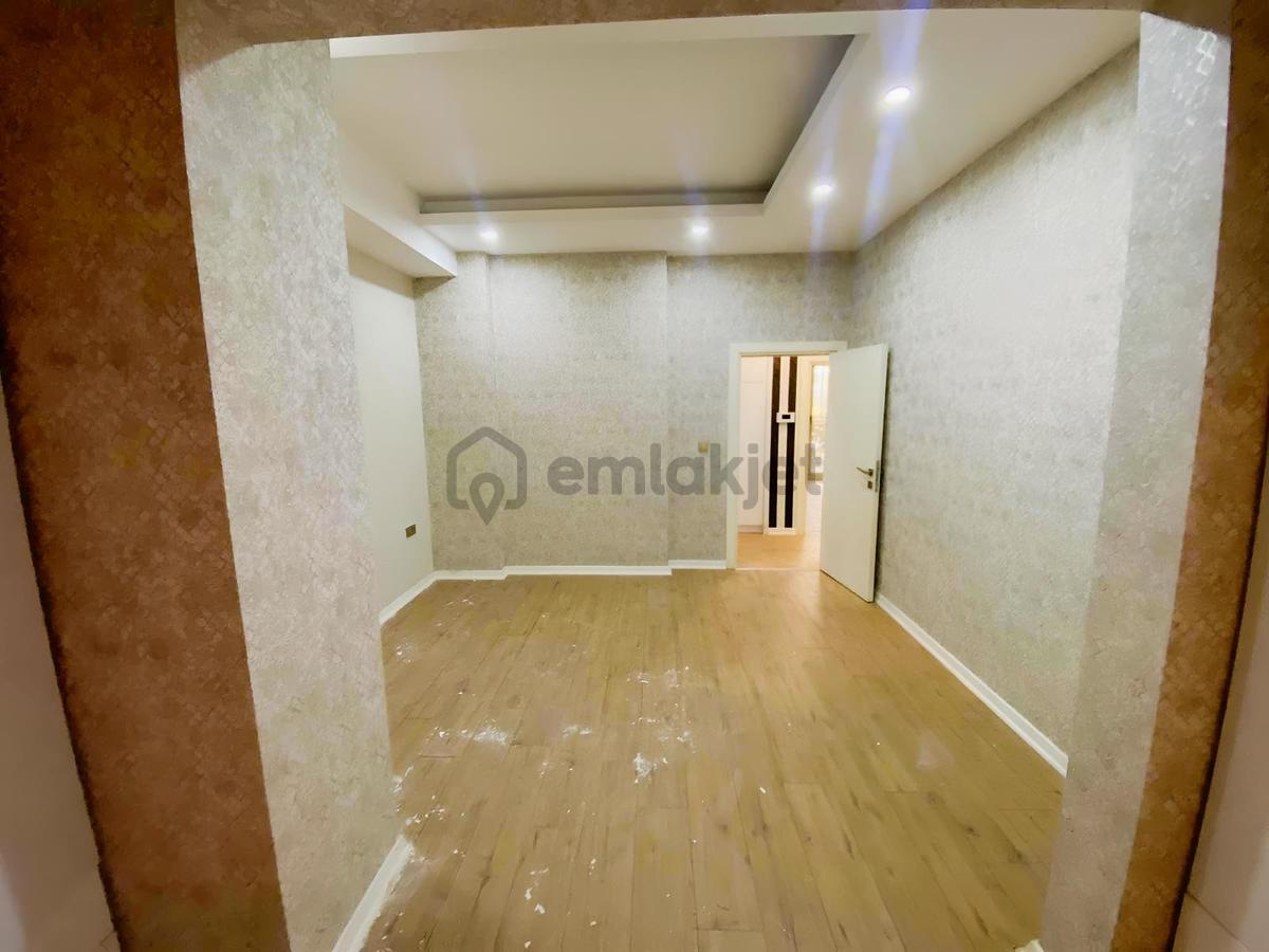 Havuzlu Site İçinde Daire - 5