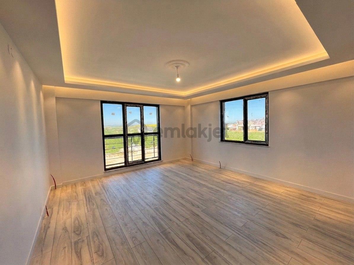 Biga/esentepe Mahallesi’nde Görülmeye Değer 2+1 Satılık Daire!