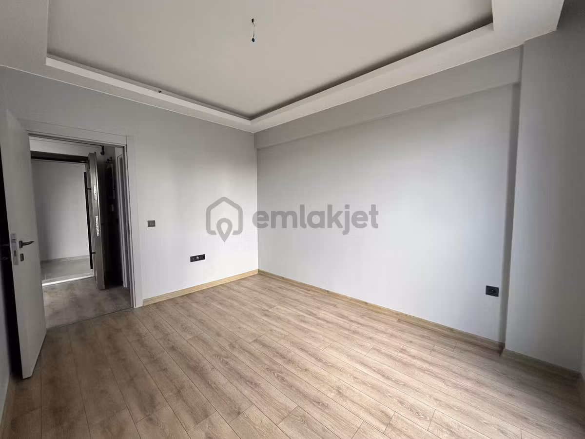 Alaçatıdan Bulvara Yürüme Mesafesinde İskanlı Hazır 1+1 - 21