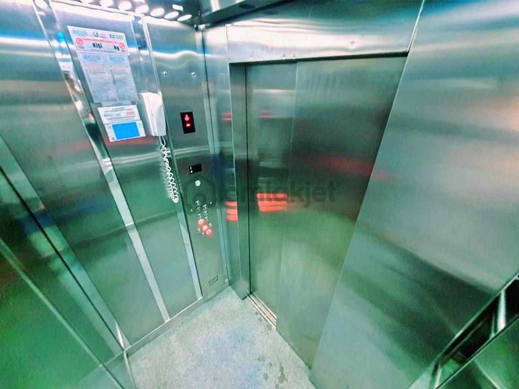 Uytun'dan Edremit Otogar Yakını Kapalı Mutfak Kiralık 3+1 Daire - 25