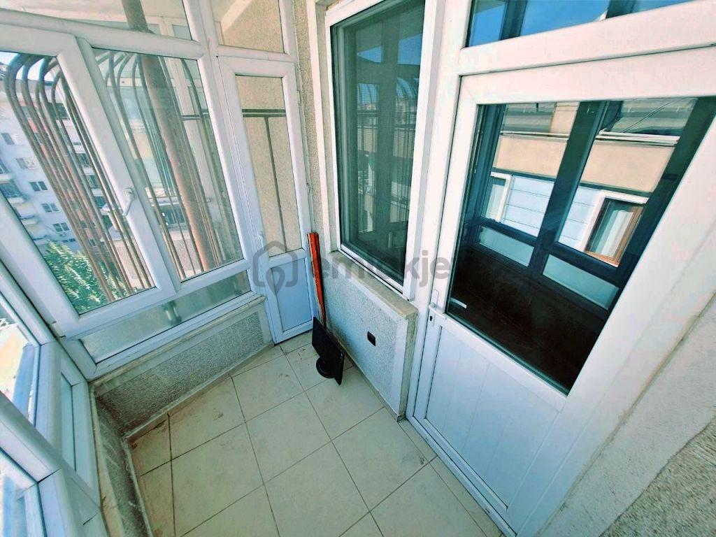 Uytun'dan Edremit Otogar Yakını Kapalı Mutfak Kiralık 3+1 Daire - 15