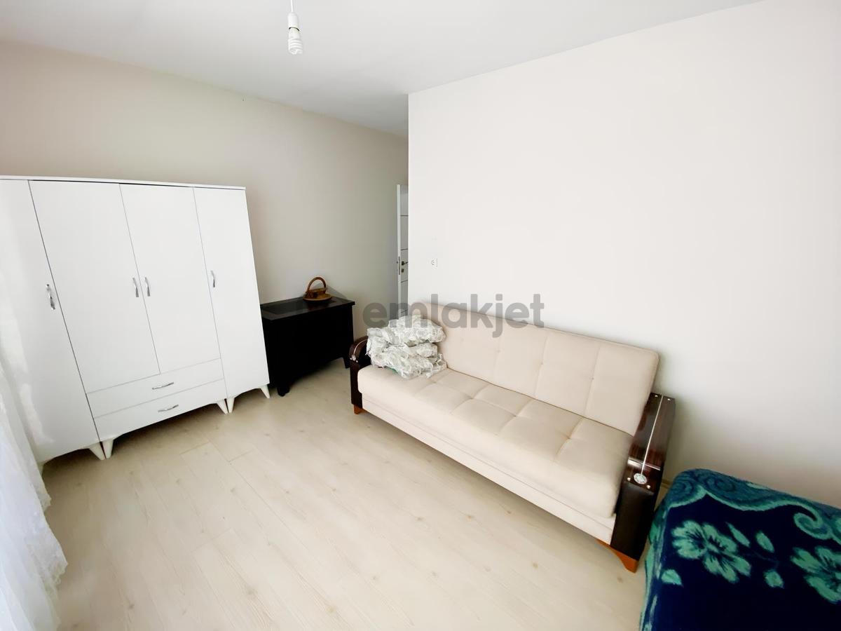 Bora Emlak'dan İnönü Mahallesi'nde Kiralık 3+1 Daire - 32