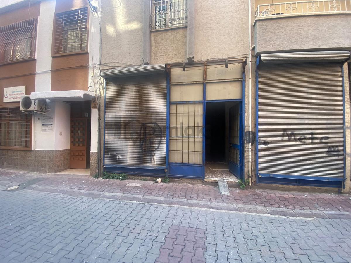 Hamidiye Mah.de Silifke Caddesi Yakını 30 M2 Dükkan