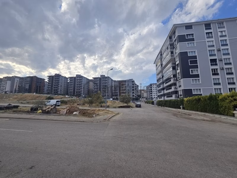 Metropol Emlaktan Bahçeli 4+1 Kiralık Villa - 10