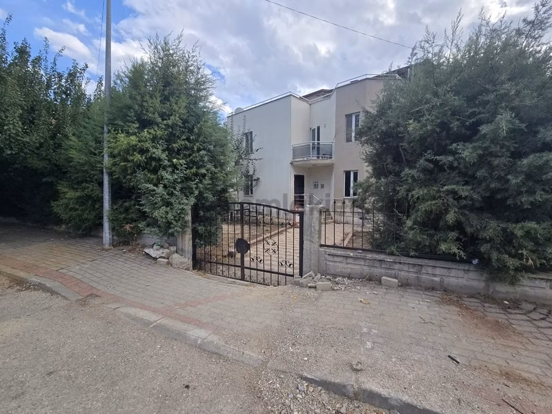 Metropol Emlaktan Bahçeli 4+1 Kiralık Villa - 12