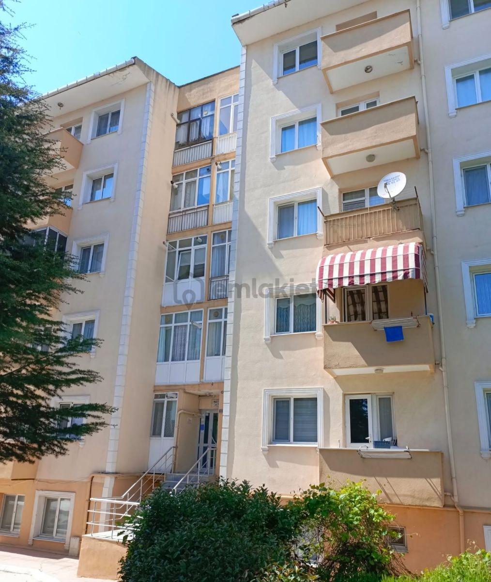 Fatih Mahallesinde Cadde Üstünde 3+1 Ara Kat Daire - 2