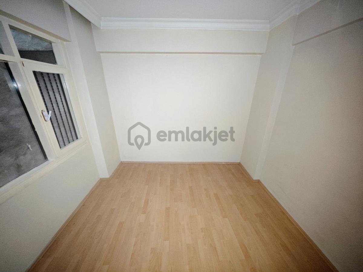 Mızraklı Caddesi Yakını Kiralık 2+1 Daire - 18