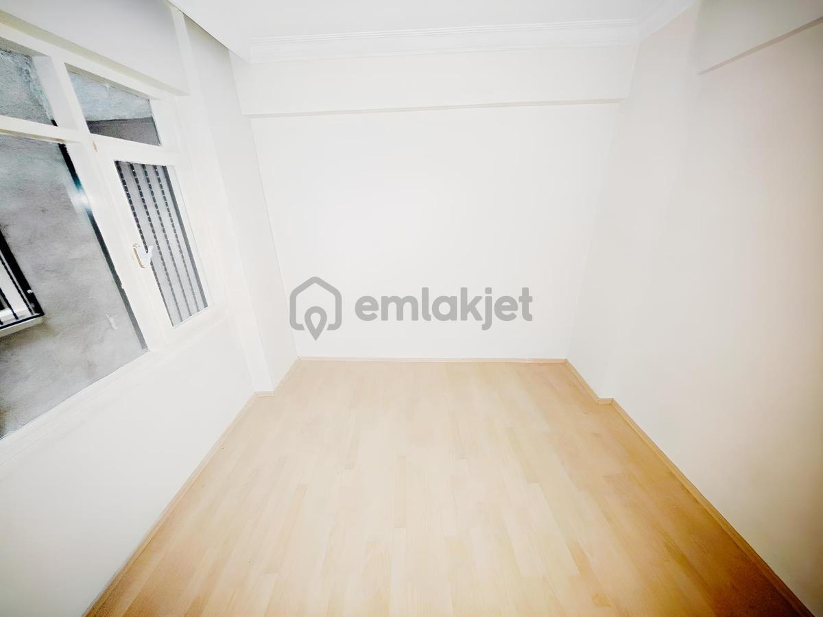 Mızraklı Caddesi Yakını Kiralık 2+1 Daire - 17