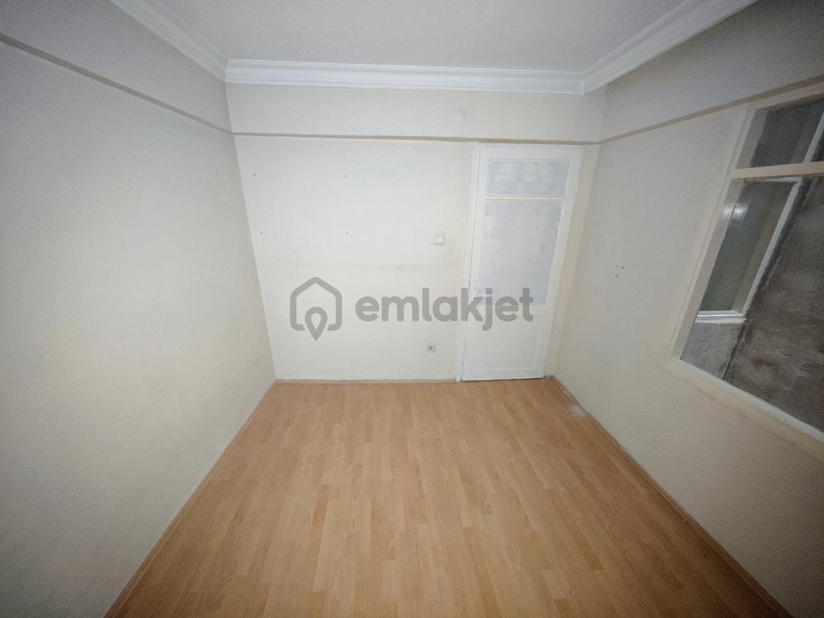 Mızraklı Caddesi Yakını Kiralık 2+1 Daire - 13