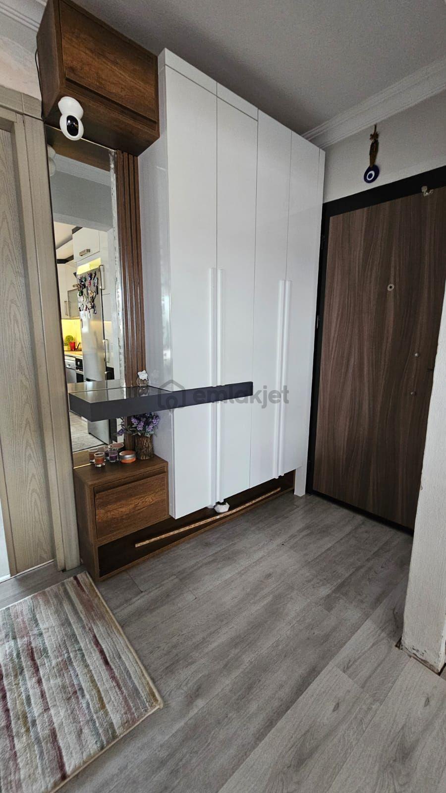 Merkezi Konumda Çift Cepheli Ferah 2+1 Daire - 27