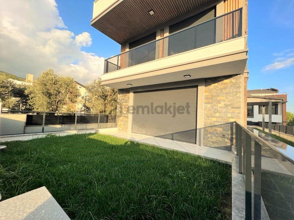 Aras Emlaktan Gürede Muhteşem Konumda 3+1 Villa - 36
